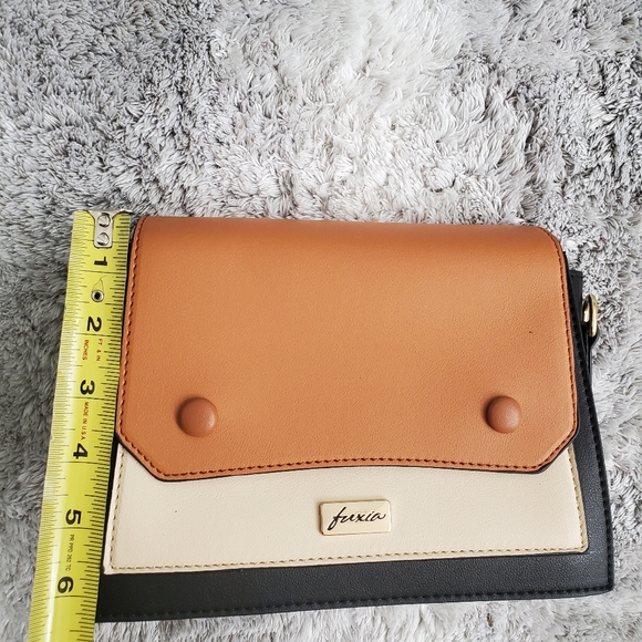 Crossbody bag - Picture 5 of 5